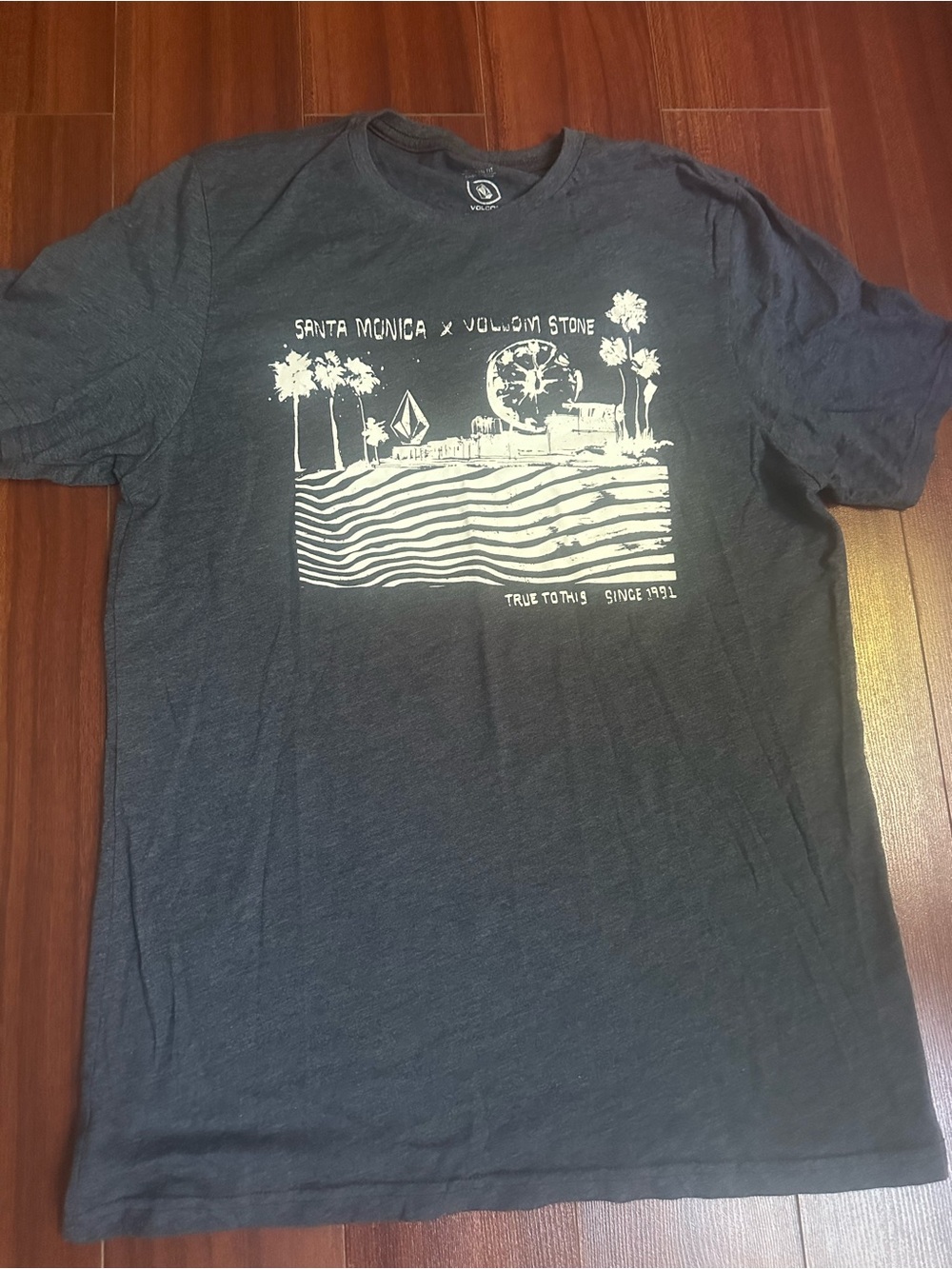 Volcom Men's Santa Monica Graphic Tee - Charcoal Gray